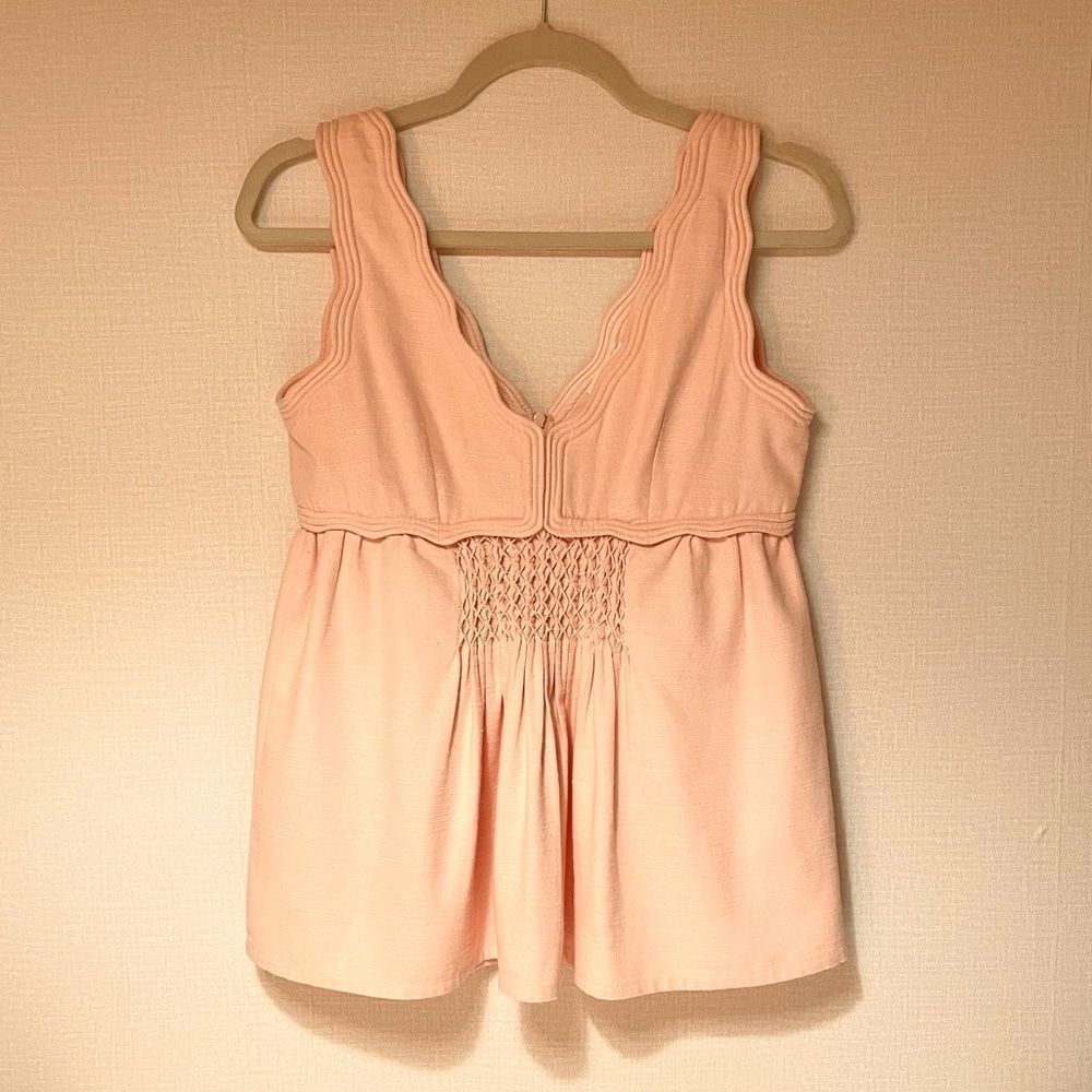 Seed Heritage Pinky Blush Sleeveless Empire Top, Scalloped Trim, Puckered Pleats